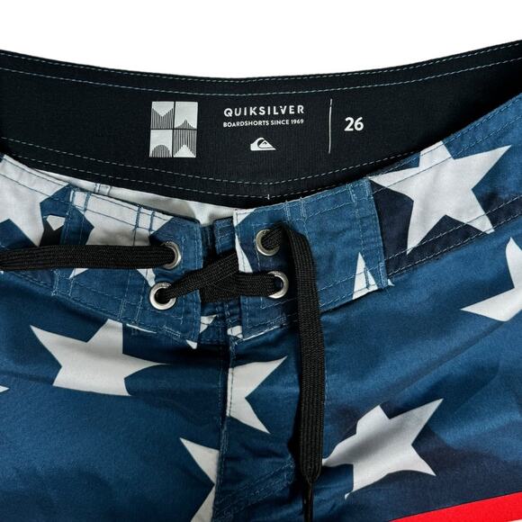 Quiksilver Boys American Flag Boardshorts 26 Blue Red White Stripe Stars Swim - Picture 5 of 5